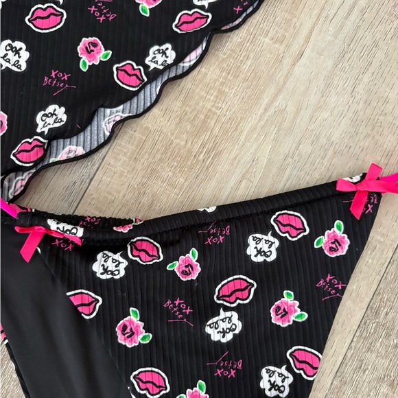 Betsey Johnson black pink 3 piece bikini set coverup sarong and top and bottoms - Picture 11 of 14